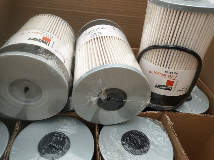 Oil Water Separator Filter Element فليتجارد Diesel Filter FS19765 Three Filter 0